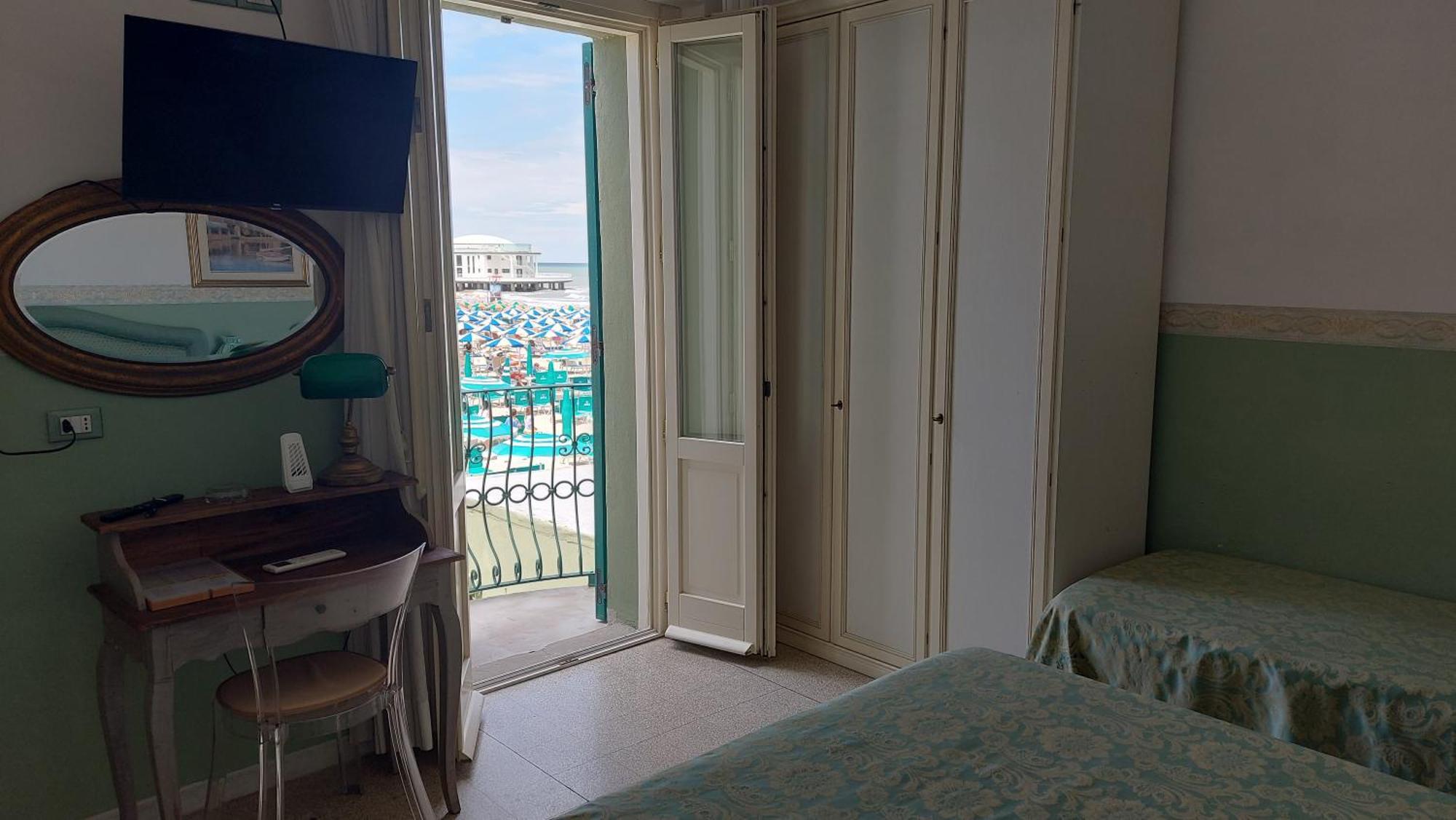 Albergo Regina Senigallia Esterno foto